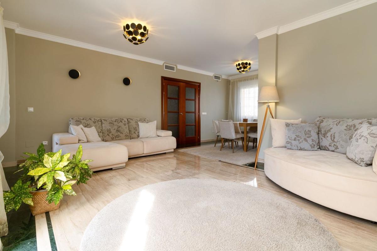 Venta de chalet adosado en  JAEN DE CALAHONDA , Mijas photo 4