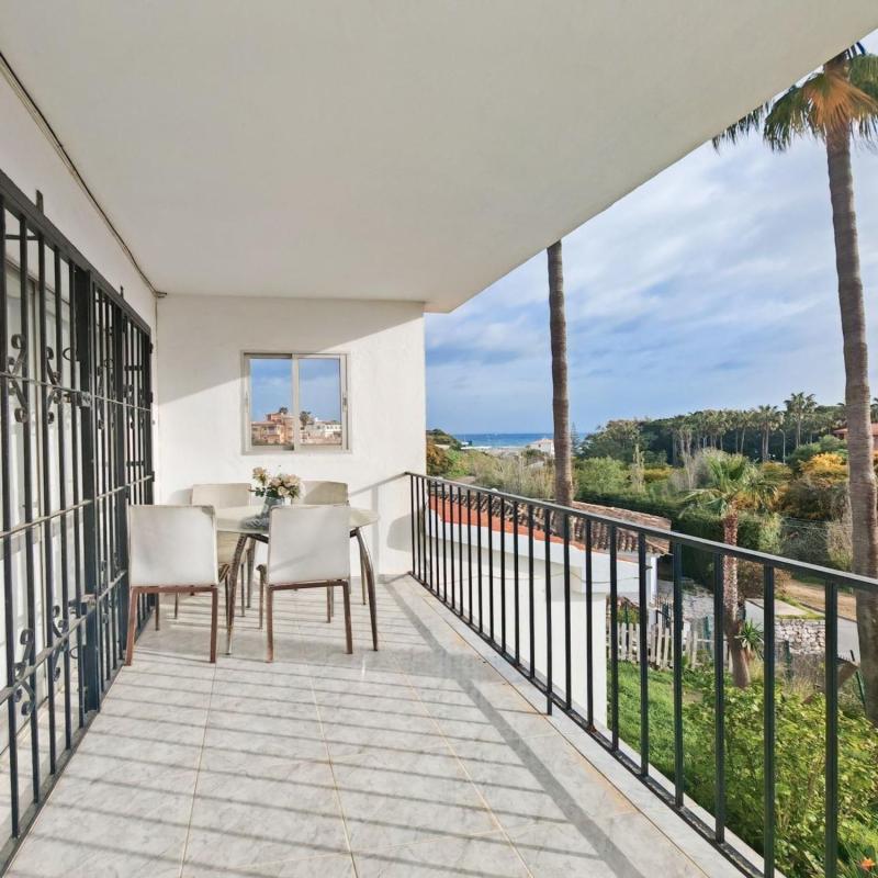 Sale of apartment in Calaburra - Chaparral, Mijas
photo 1