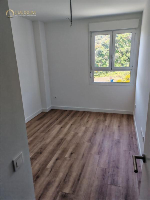 Sprzedaż duplexu w Avenida Arrigo Boito, Málaga photo 4
