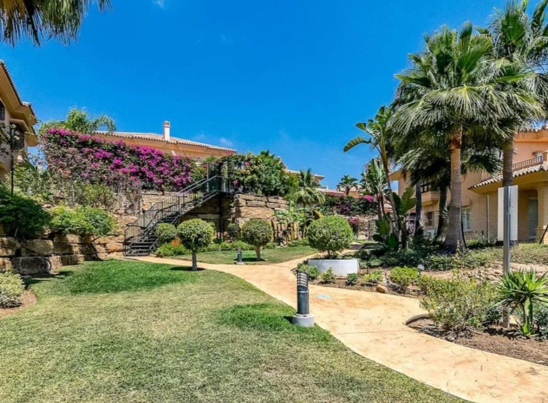 Venta de chalet adosado en Riviera del sol , Mijas photo 3