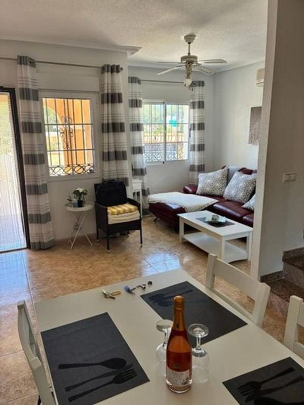 Venta de chalet adosado en  Barrio Villamartín , Orihuela photo 4
