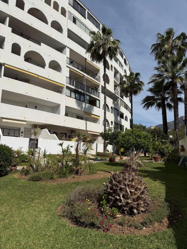 Venta de piso en Calle Orquídea, Fuengirola
photo 2