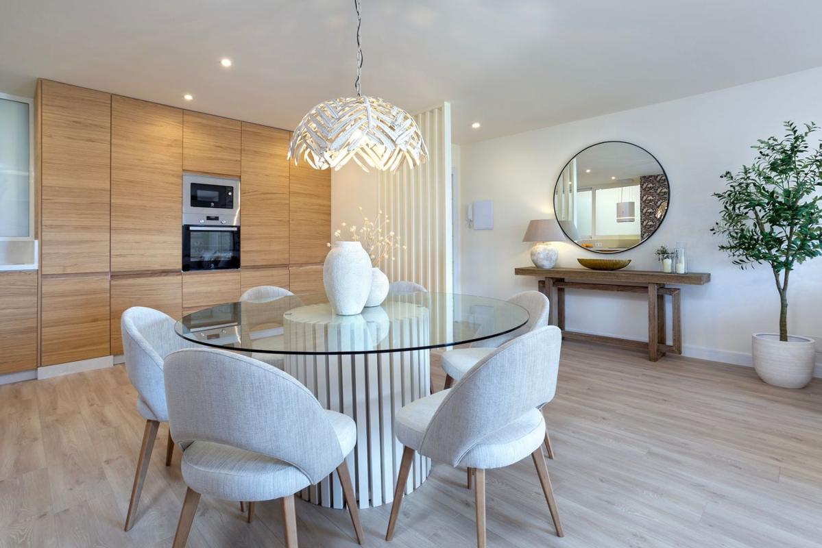Sale of apartment in Paseo Marítimo Rey de España, Fuengirola
photo 2