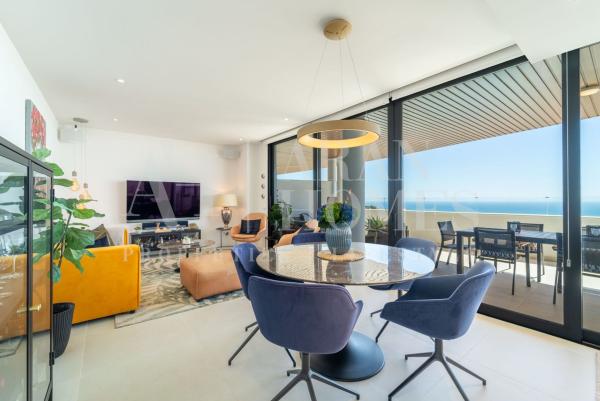 Sale of flat in Avenida 8 de Marzo, Fuengirola
 photo 2