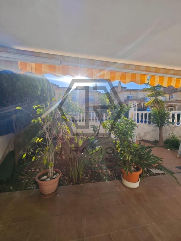 Properties for sale and rent in Spain photo 2