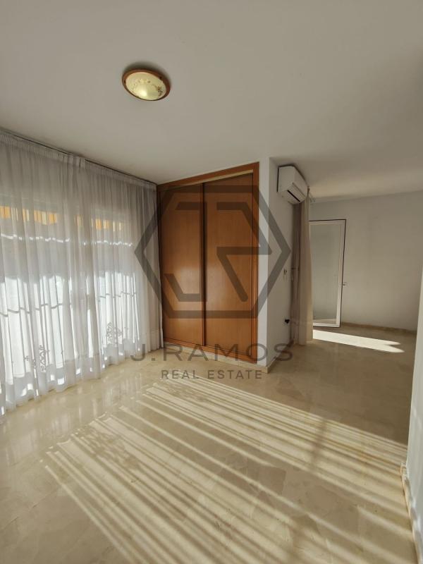 Properties for sale and rent in Spain photo 3