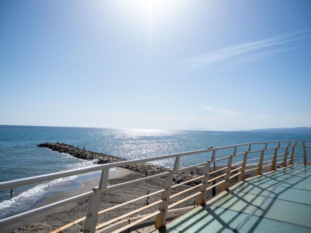 Venta de piso en Avenida el Faro, Torrox
photo 1