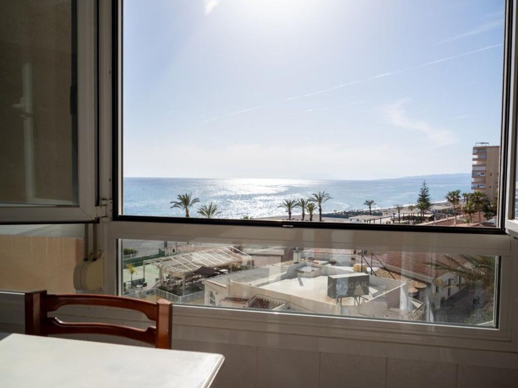 Venta de piso en Avenida el Faro, Torrox
photo 5