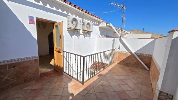 Chalet adosado thumbnail 2