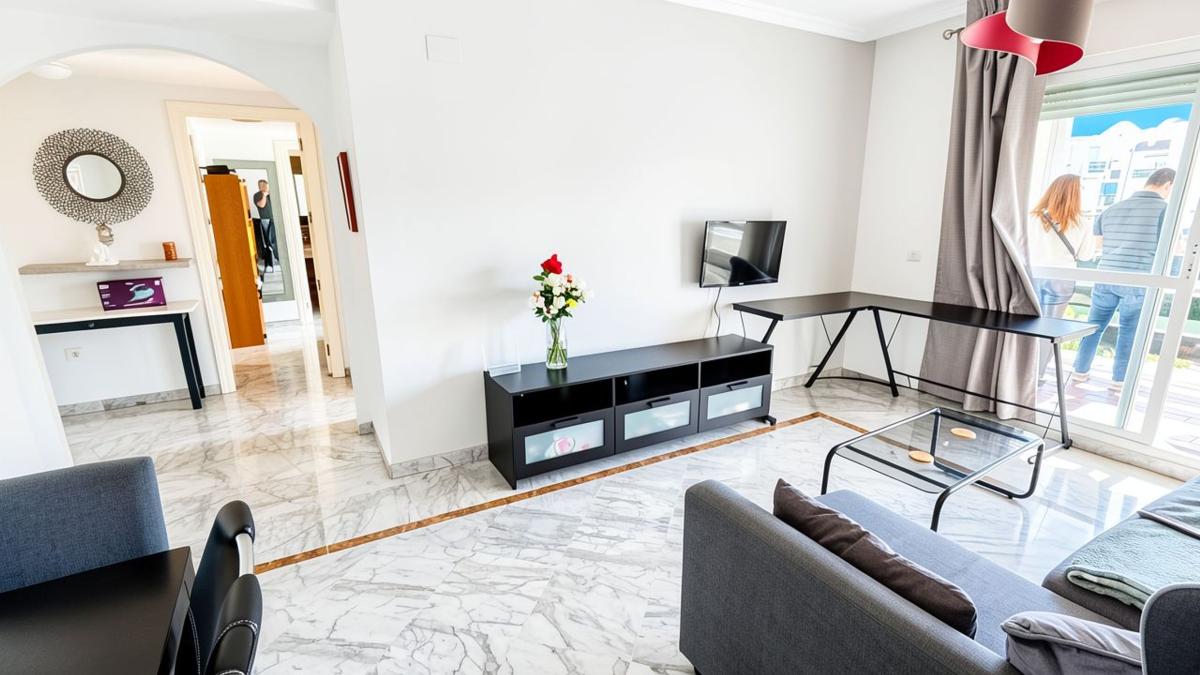 Продажа квартиры на Calle Río Danubio, Марбелла
photo 1