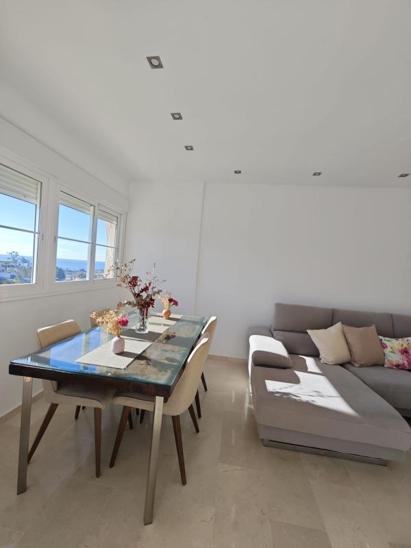 Sale of apartment in Avenida las Palmeras, Vélez-Málaga
 photo 4