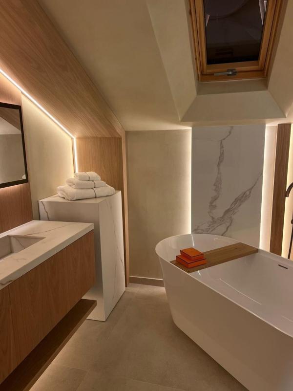 Venta de chalet independiente en Calle Cecilia Böhl de Faber, Marbella
photo 2