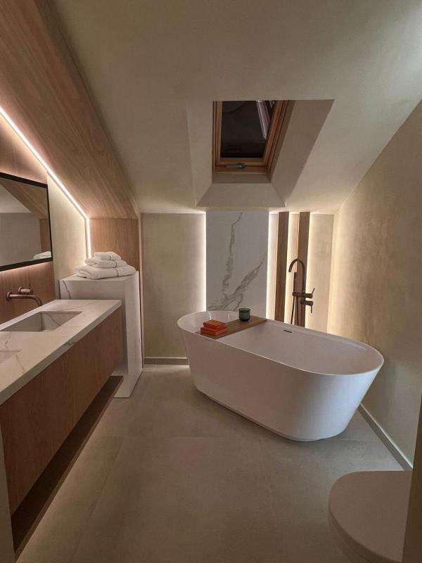 Venta de chalet independiente en Calle Cecilia Böhl de Faber, Marbella
photo 3