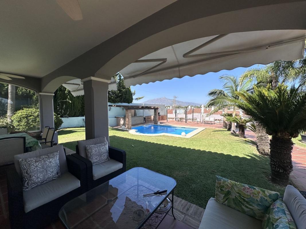 Продажа отдельного шале в Barrio Centro, Эстепона photo 4