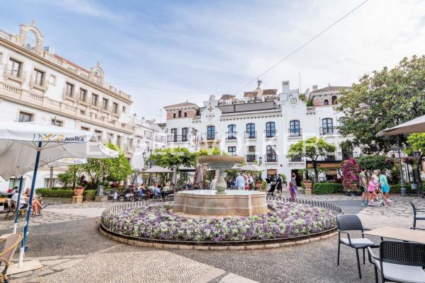 Mansarda na sprzedaż w Calle Santa Ana, Estepona photo 1