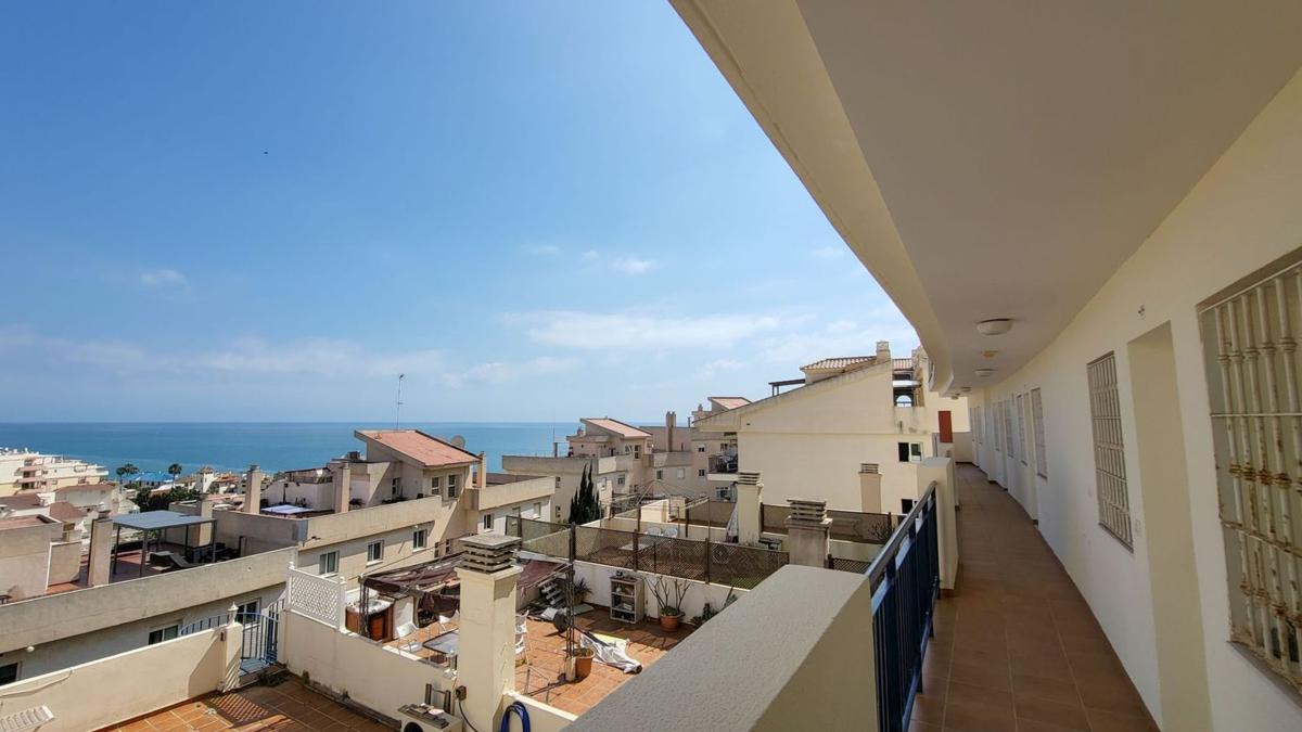 Sprzedaż mieszkania w Calle Faro, Benalmádena
photo 2