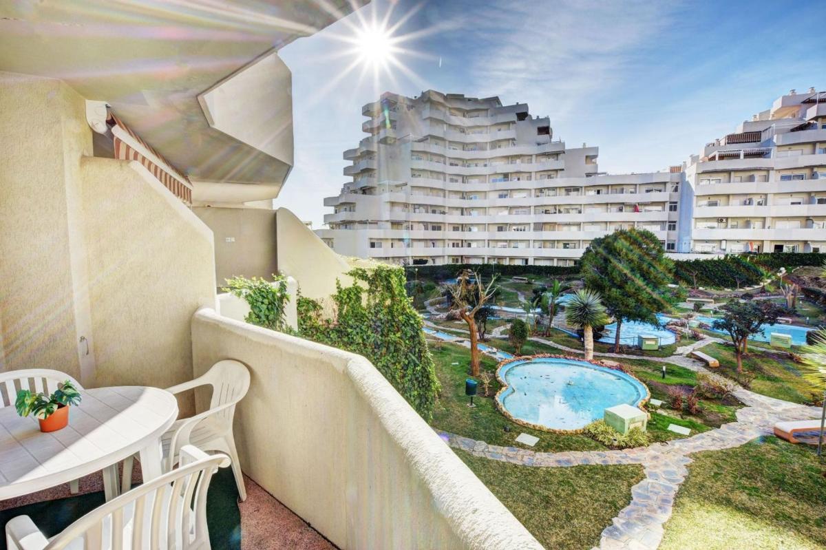 Venta de estudio en Avenida de Rafael Alcaide, Benalmádena photo 1