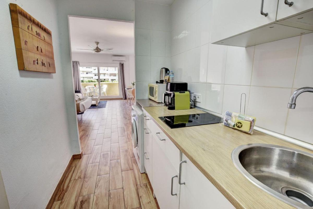 Venta de estudio en Avenida de Rafael Alcaide, Benalmádena photo 4