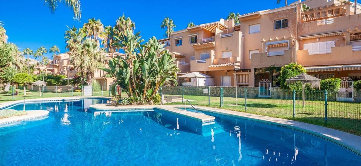 Sprzedaż mieszkania w Calle de Las Golondrinas, 158, Marbella
photo 1