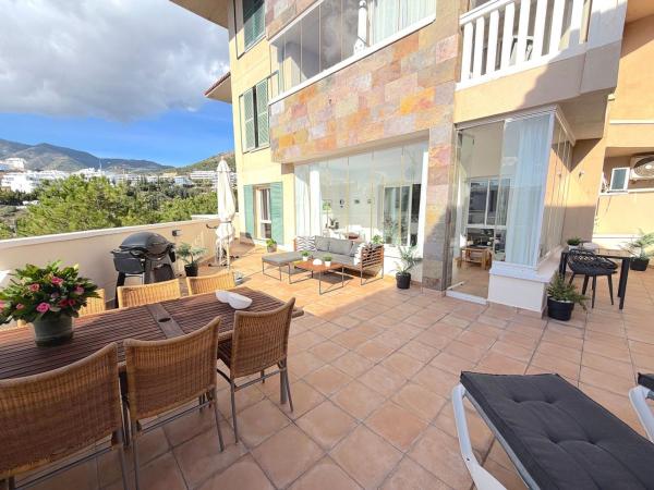 Sale of flat in Avenida del Higuerón, 50, Fuengirola
 photo 2