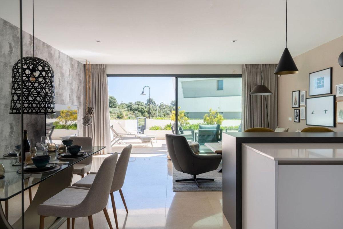 Venta de chalet adosado en Calle Guadalhorce , Marbella photo 5