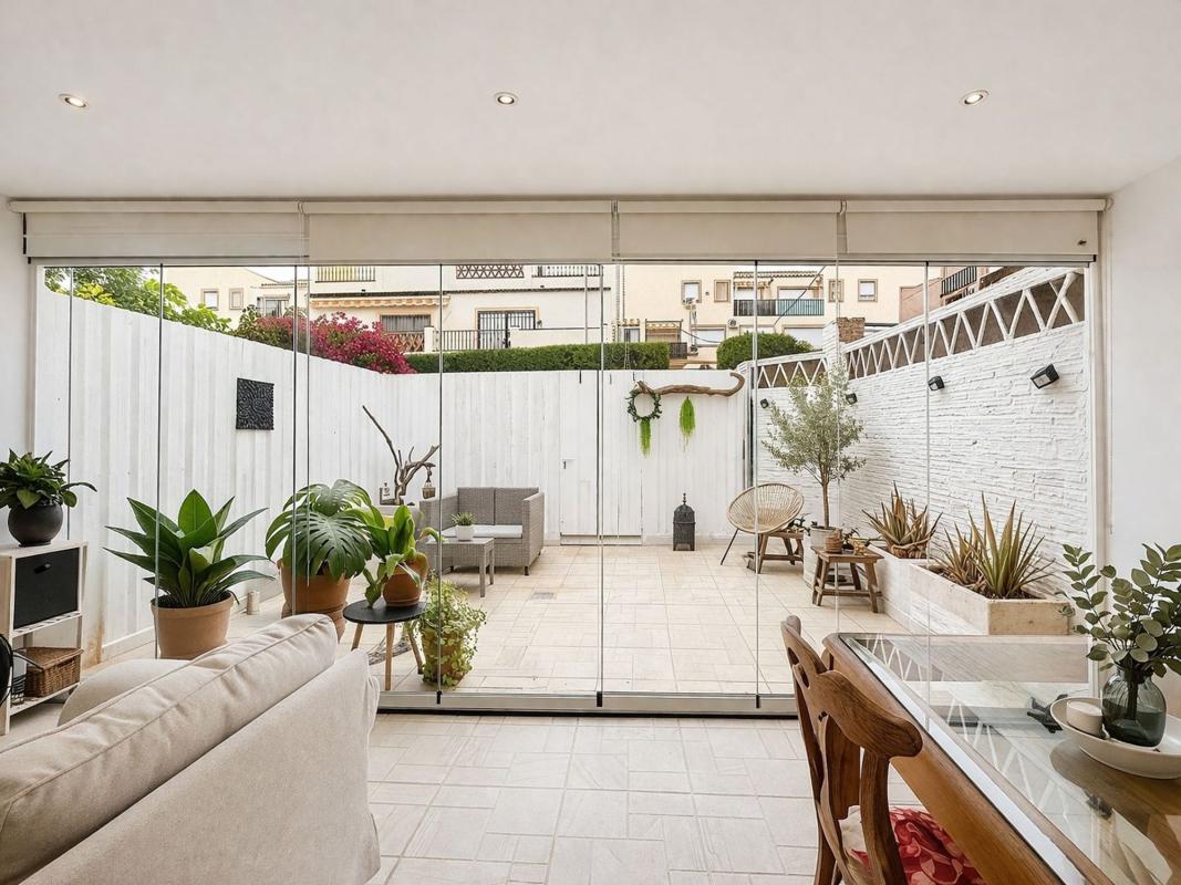 Sale of townhouse in Barrio Punta Plata , Estepona photo 3