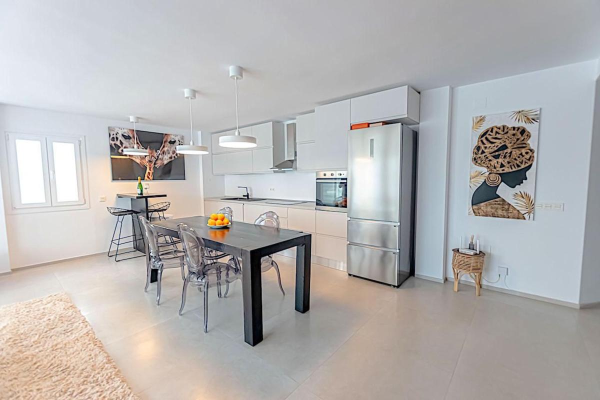 Продажа квартиры на Calle Muelle Ribera, 3, Марбелла
photo 1