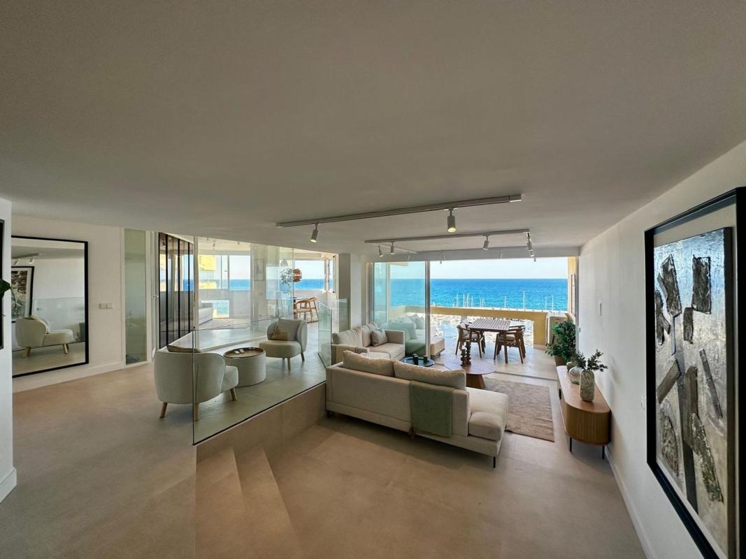 Продажа квартиры на Barrio Playa Bajadilla-Puertos, Марбелла
photo 3