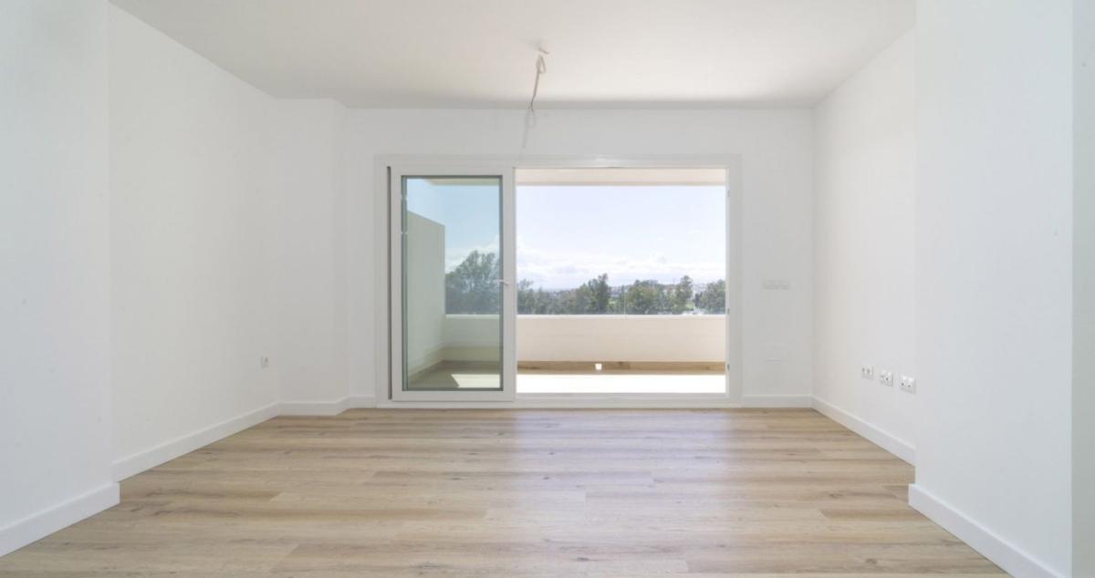 Venta de piso en Calle Miguel Delibes, 1 E, Marbella
photo 2