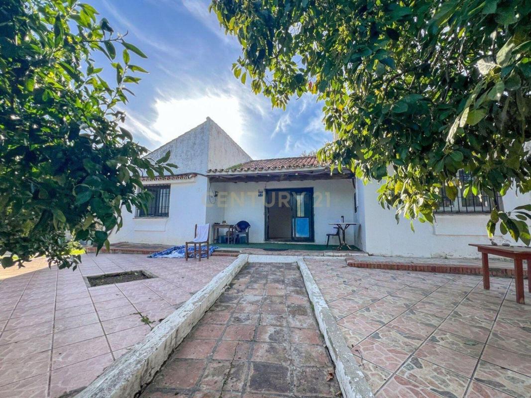 Продажа отдельного шале в Avenida Playa del Sol s/n, Эстепона photo 2