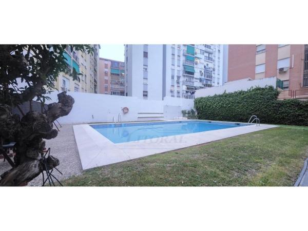 Venta de piso en Paseo de los Tilos, Málaga
 photo 2