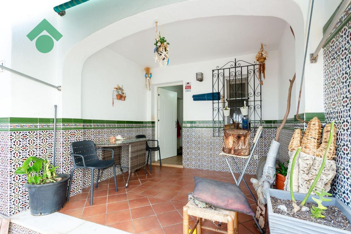 Properties for sale and rent in Spain photo 3