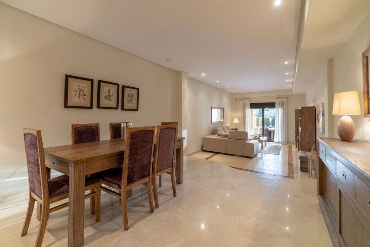 Sale of apartment in Barrio Puerto Banús, Marbella
 photo 5