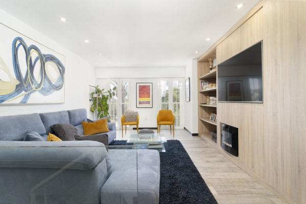 Chalet adosado photo 1