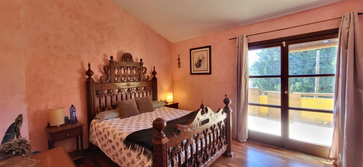 Sale of independent chalet in Barrio El Rosario-Ricmar, Marbella
 photo 4