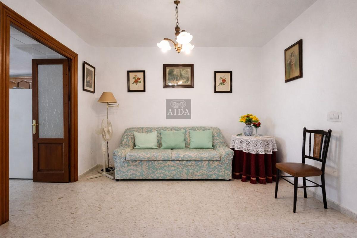 Продажа отдельного шале в Barrio Centro, Эстепона photo 2