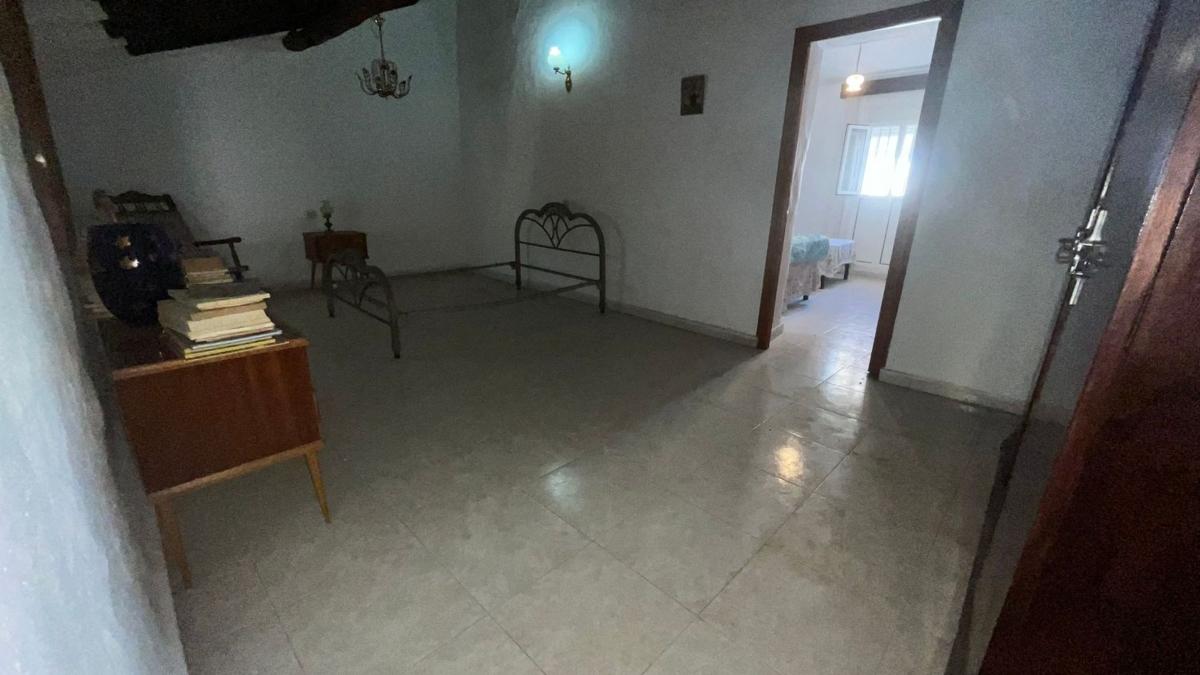 Venta de chalet adosado en Calle Mondéjar , Estepona photo 2