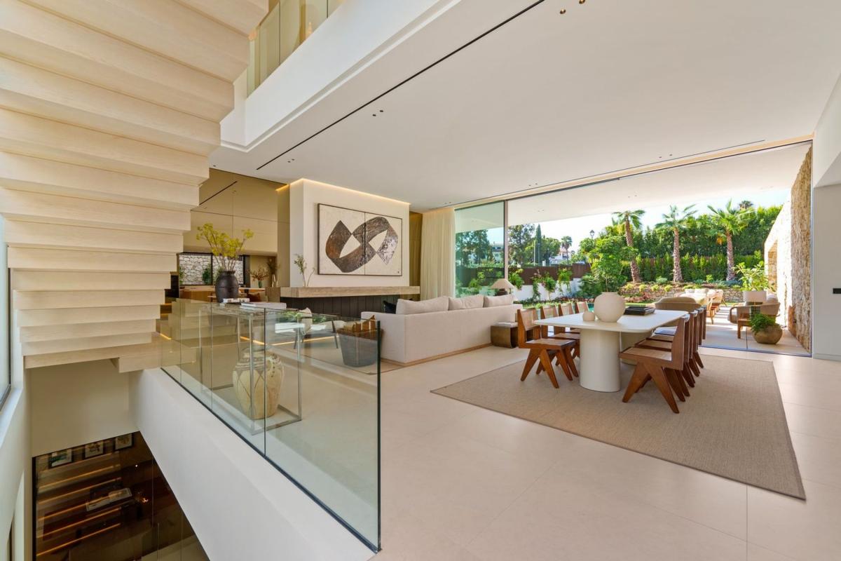 Venta de chalet independiente en Calle Sierra Nevada, 64 A, Marbella
 photo 2