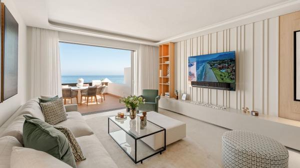 Duplex for sale on Arrabal Uen. C5 Rio Velerin, 7, Estepona photo 1