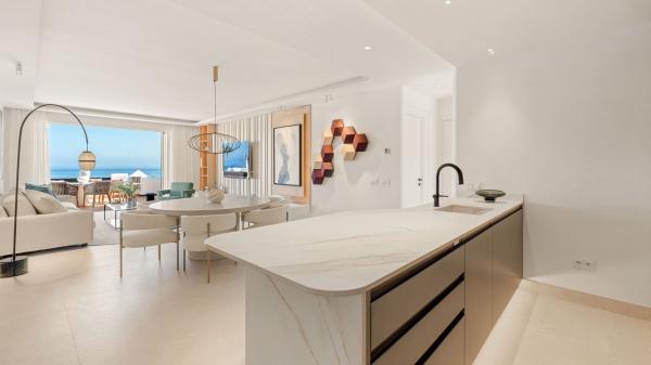 Duplex for sale on Arrabal Uen. C5 Rio Velerin, 7, Estepona photo 4