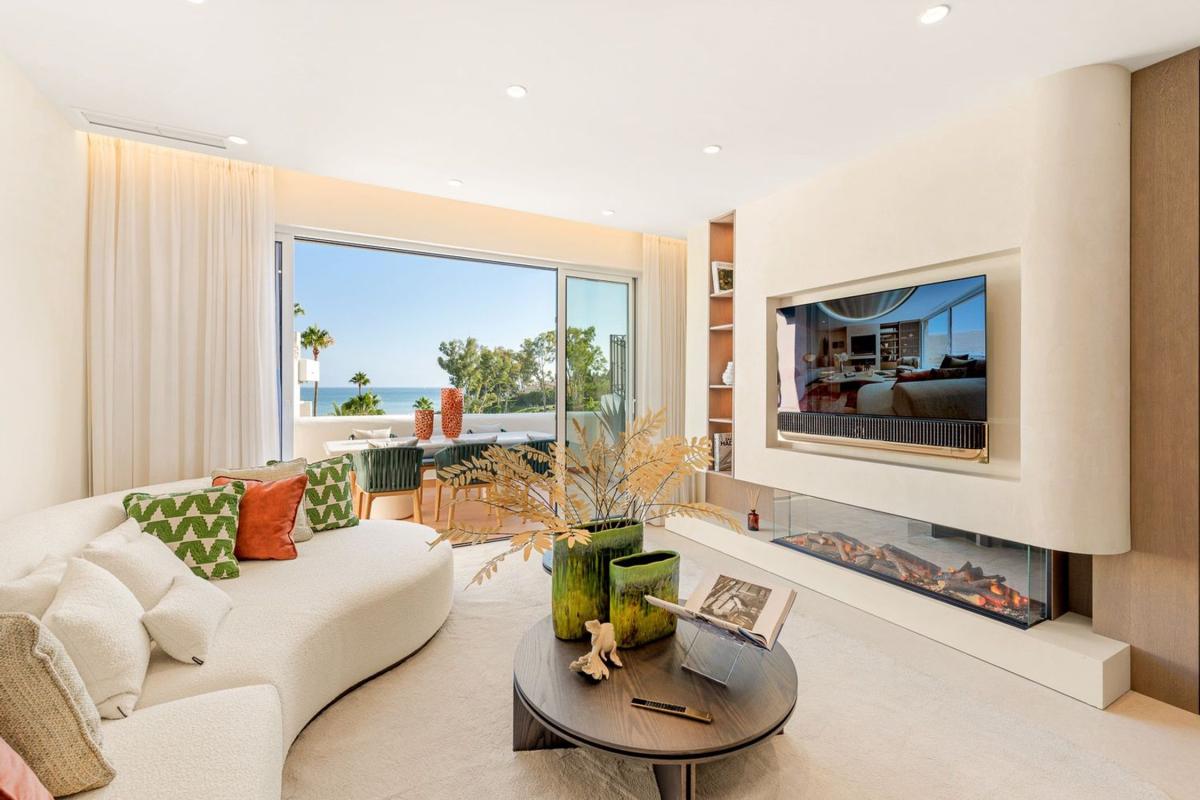 Sprzedaż duplexu w Arrabal Uen. C5 Rio Velerin, 7, Estepona photo 2