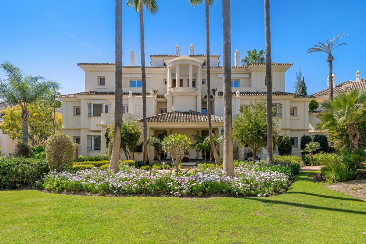 Sprzedaż mieszkania w Avenida del Prado s/n, Marbella
photo 4