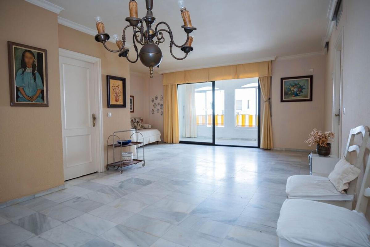 Venta de piso en Barrio Puerto Banús, Marbella
 photo 2