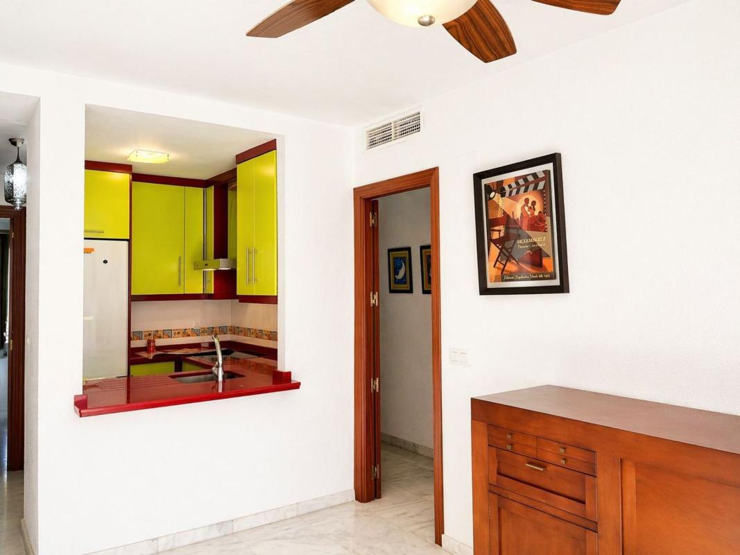 Продажа квартиры на Calle Almería, Торрокс
photo 2