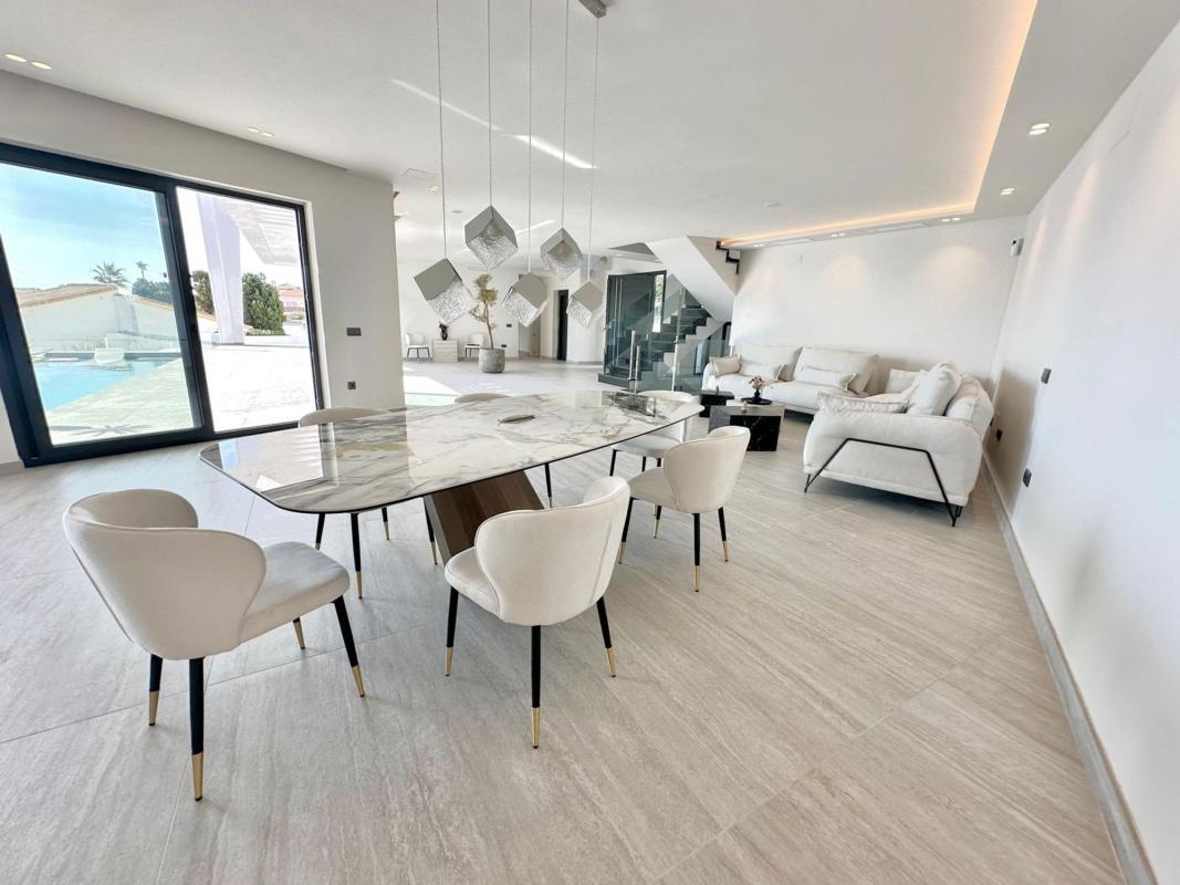 Venta de chalet independiente en Calle Dinamarca, Mijas
 photo 5