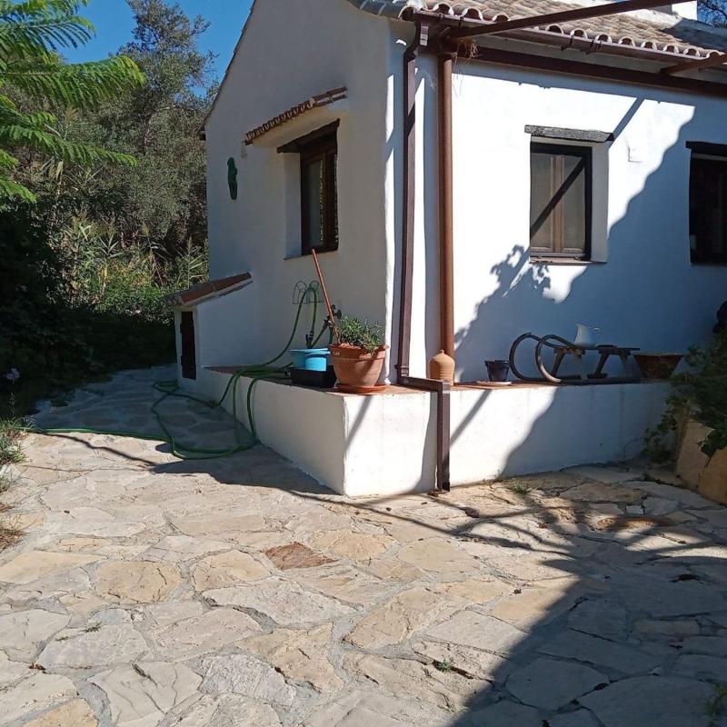 Продажа отдельного шале в Lugar Cerro Muñiz, Касарес photo 2