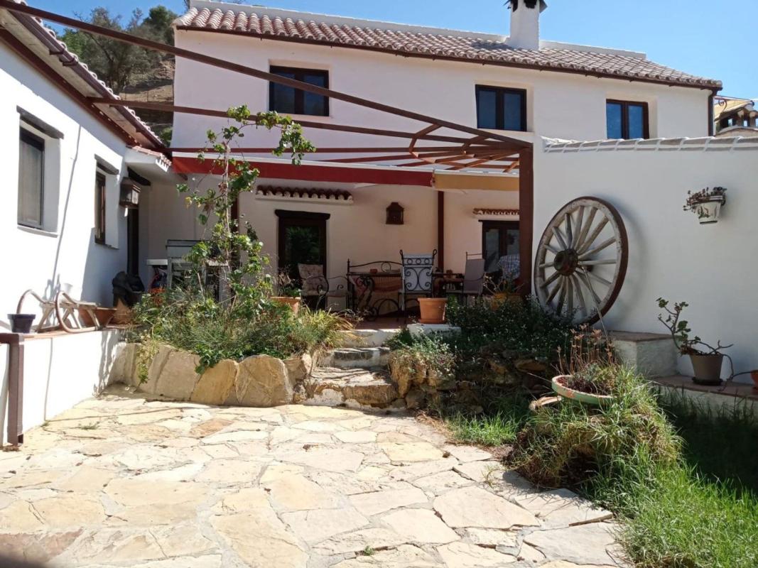 Продажа отдельного шале в Lugar Cerro Muñiz, Касарес photo 3