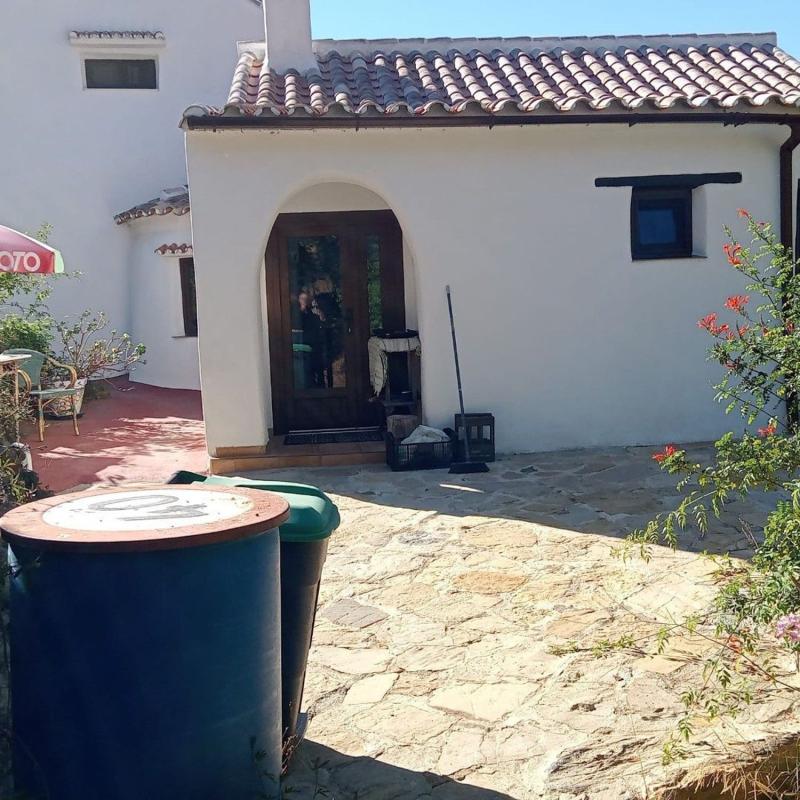 Продажа отдельного шале в Lugar Cerro Muñiz, Касарес photo 4