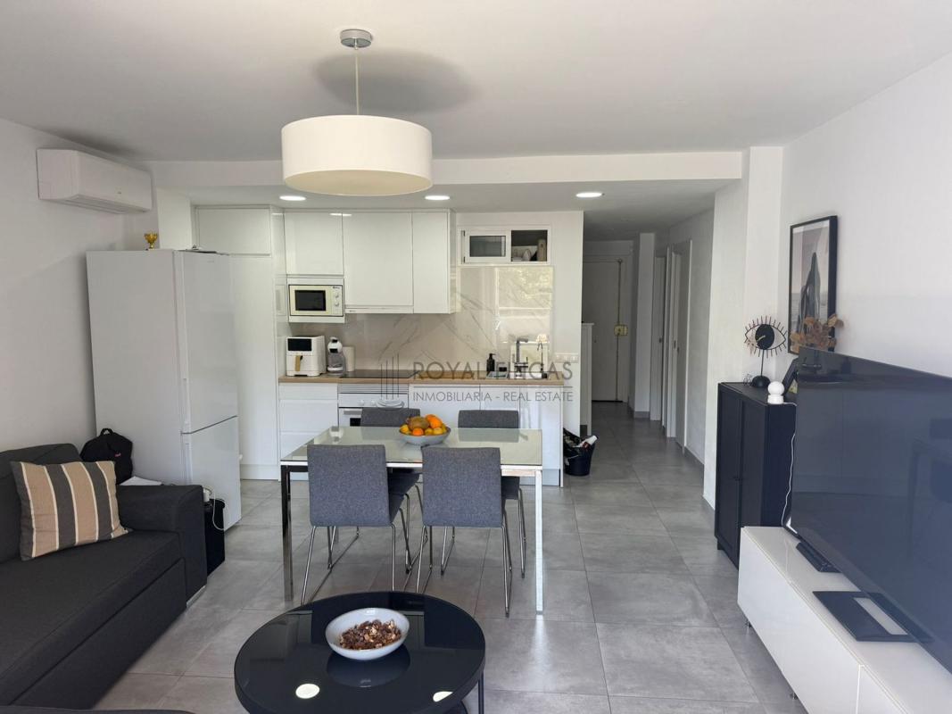 Venta de piso en Calle orquidea s/n, Fuengirola
 photo 2
