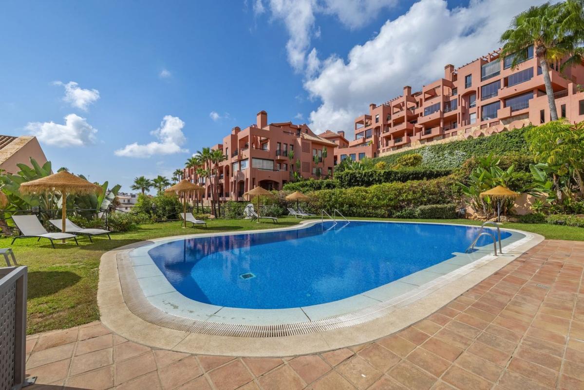 Sale of apartment in Sitio de Calahonda, Mijas
photo 1